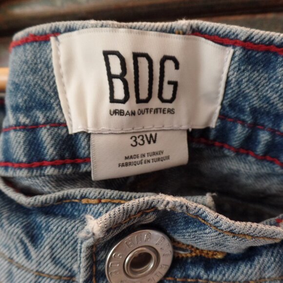 Urban Outfitters BDG Kayla Embroidered Jean Size 33 NWOT - Picture 10 of 11